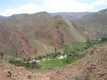 نمای دره هرانده از مسیر غار بورنیک