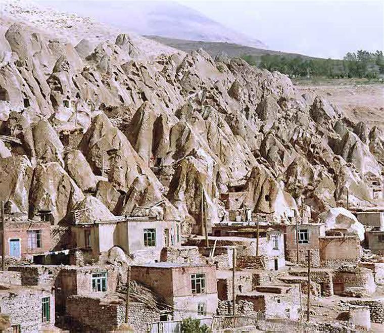 روستای صخره ای کندوان