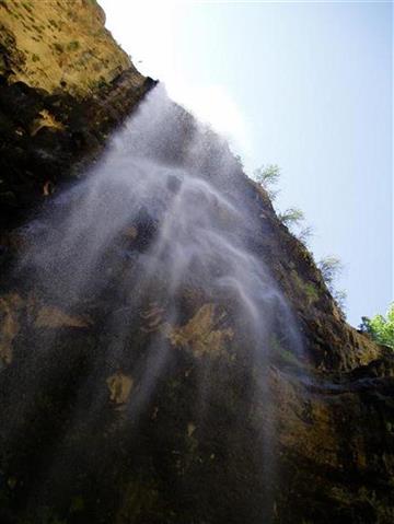 آبشار اخلمد