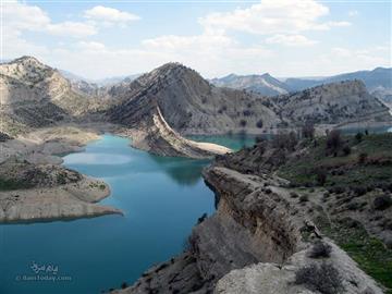 چشمه های آب گرم دهلران