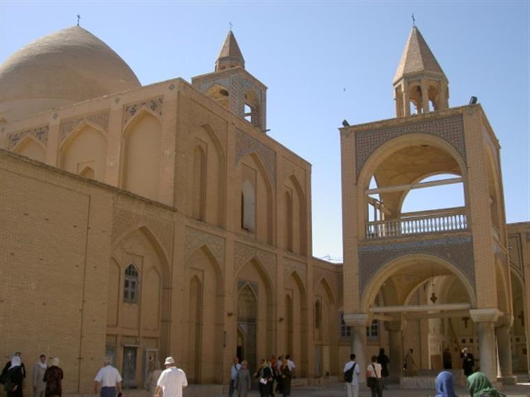 جلفای اصفهان و آثار تاریخی آن  