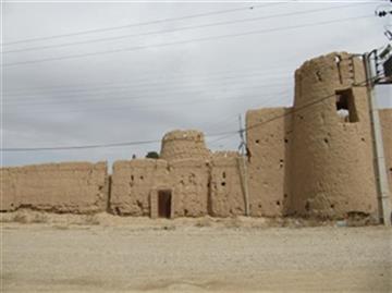 قلعه ای در روستای دولت آباد از روستاهای شهرستان دامغان از استان سمنان 