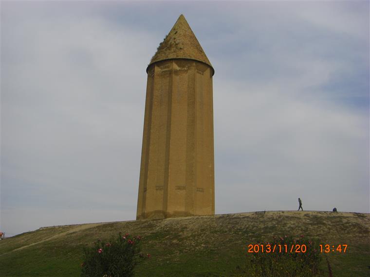 برج قابوس گنبد کاووس