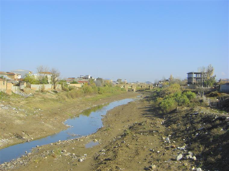 رودخانه گرگان رود و دور نمایی از پل تاریخی آق قلا