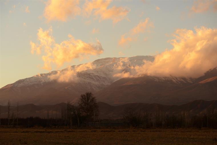 کوه شاهوار