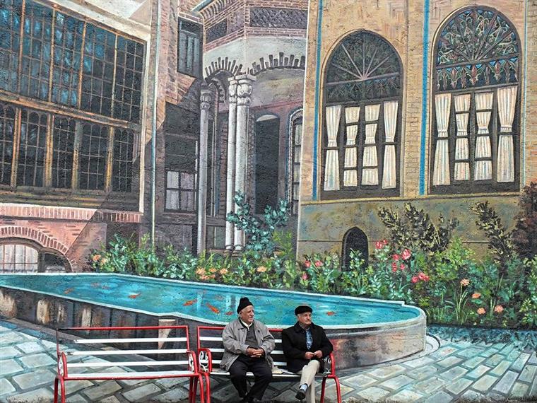 نقاشی های دیواری شهر تبریز