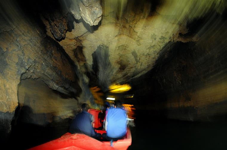 گشت در غار علیصدر