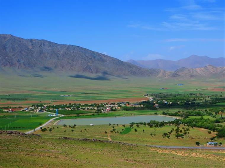 شروع فصل پشم چینی در روستای خان آباد