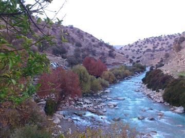 رودخانه خروشان موگرمون زاده شده از دل برف