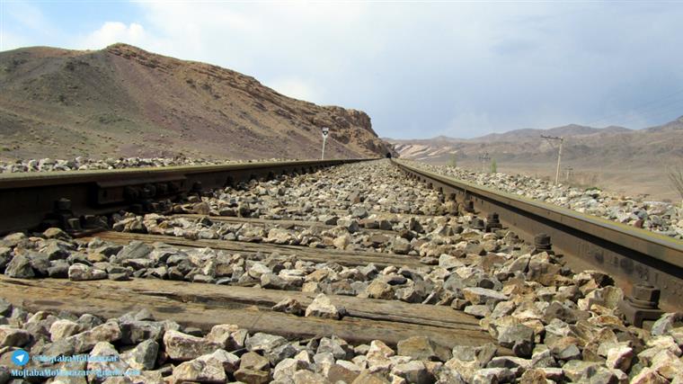 راه آهن روستای گل‌آباد (نطنز)