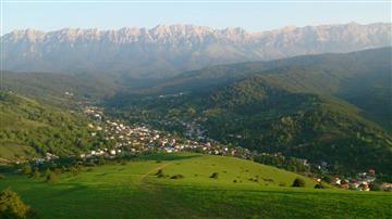 روستای سر سبز سنگده