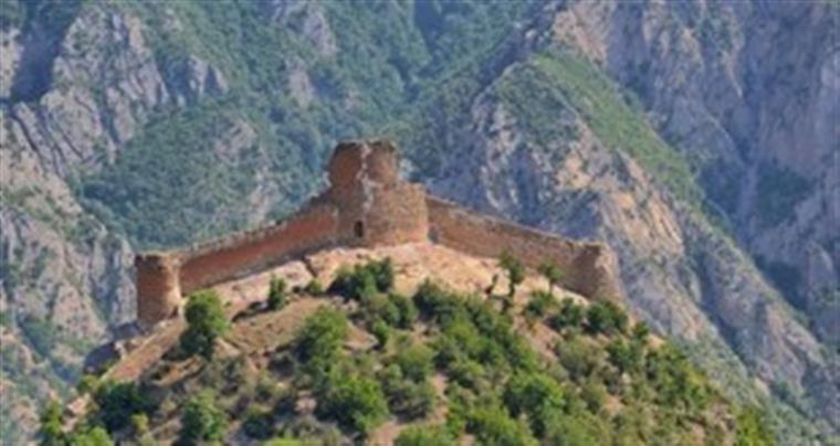 قلعه کنگلو، دژی مستحکم در میان کوه های البرز