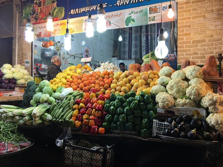 بازار سنتی توپخانه کرمانشاە