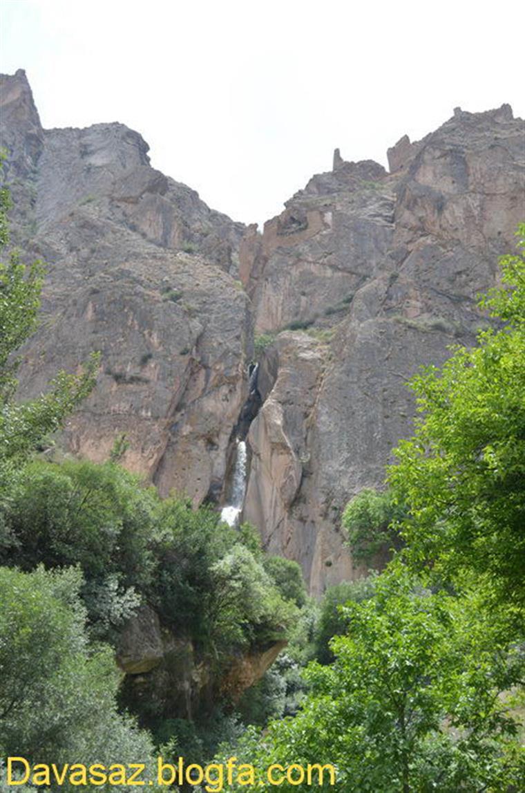 آبشار شاهاندشت