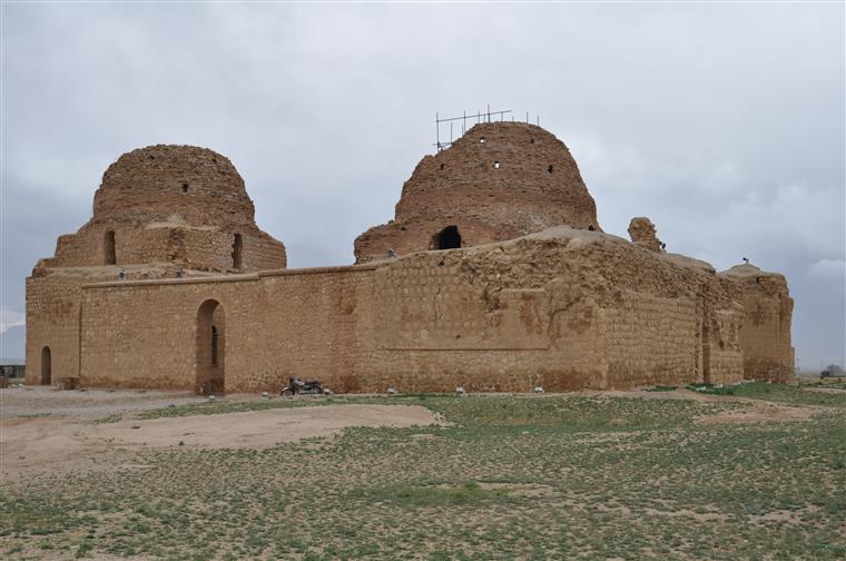 کاخ ساسانی سروستان