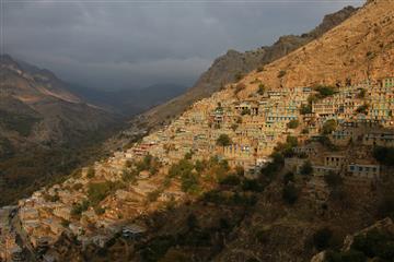 روستای گردشگری اورامان تخت