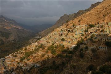 روستای گردشگری اورامان تخت