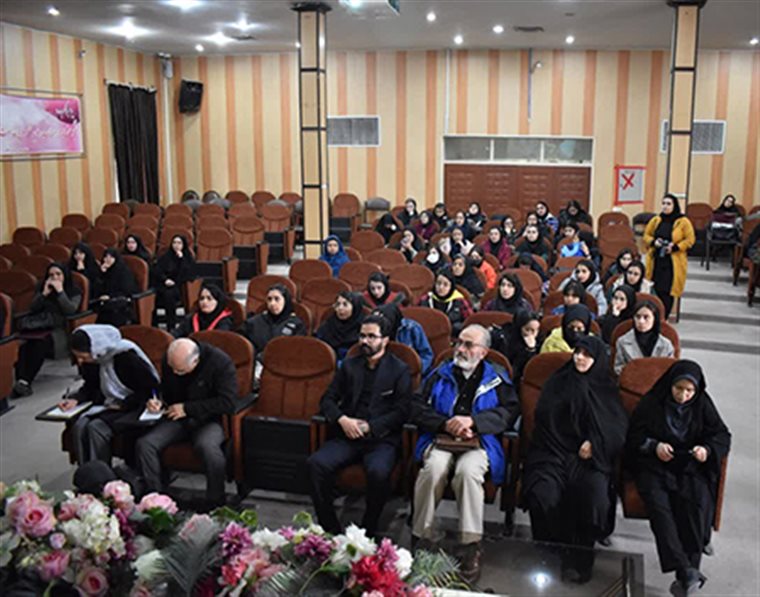 گزارش سمینار دانشگاهی نماد شناسی سنگ نگاره های ایران و جهان