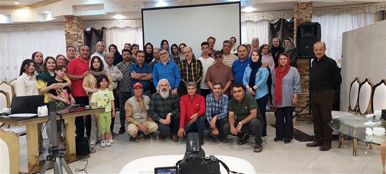 دیدار از آثار تاریخی و هنری کهن ایران