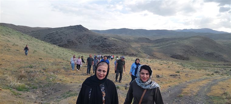 دیدار از آثار تاریخی و هنری کهن ایران