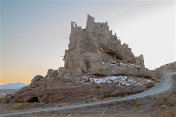 دژ ایزدخواست