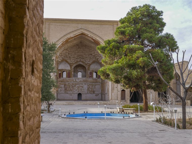 مسجد جامع ساوه