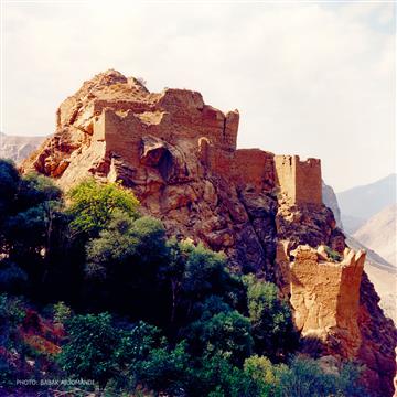 قلعه ملک بهمن لاریجان