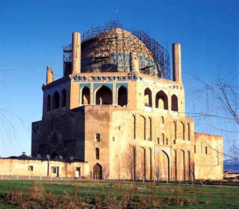 گنبد سلطانیه