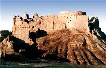 قلعه تاریخی (بمپور) میراث ساسانیان 