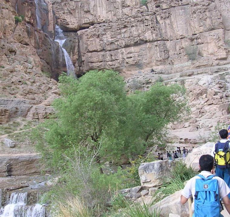 ابشار دره گاهان تفت
